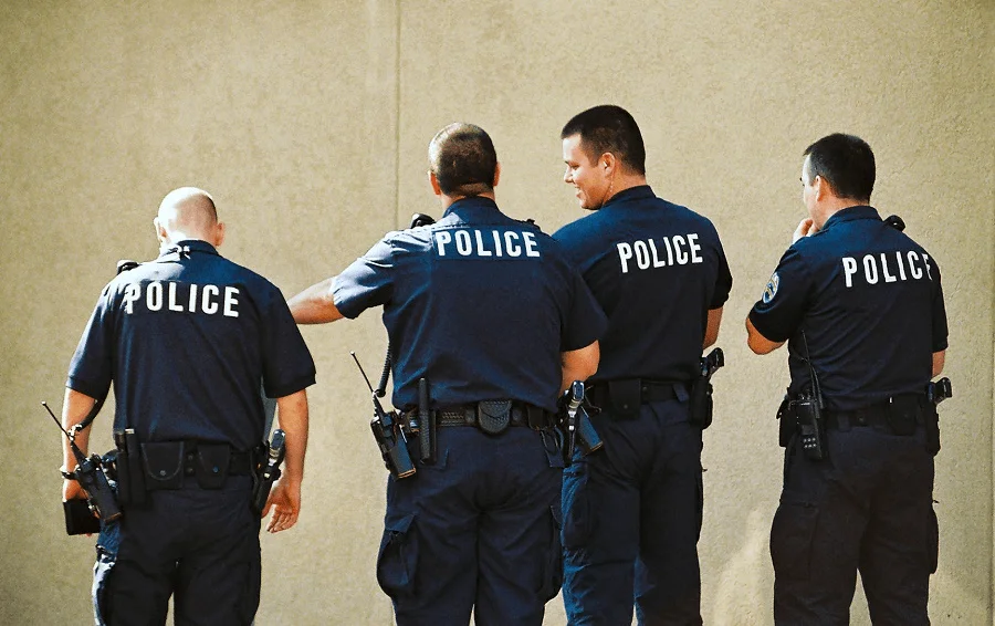 7 Ways to Avoid Terrorism and Stay Safe While Travelling