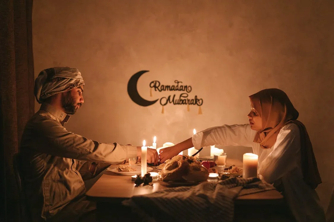 Traveller's Etiquette During the Holy Month of Ramadan